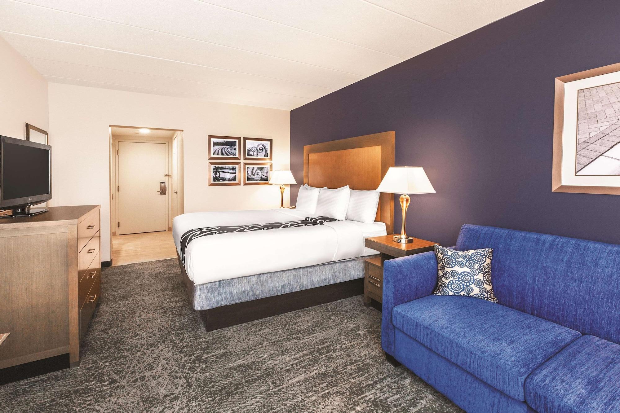 La Quinta By Wyndham Philadelphia Airport Hotel Essington Bagian luar foto